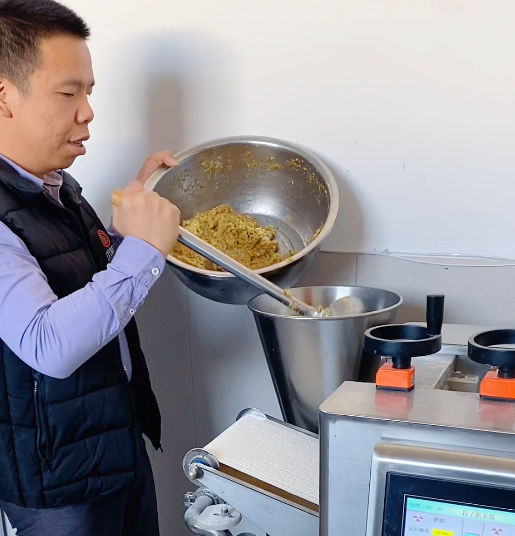 為什么同樣的餃子機，餃子館做不出加工廠品質？