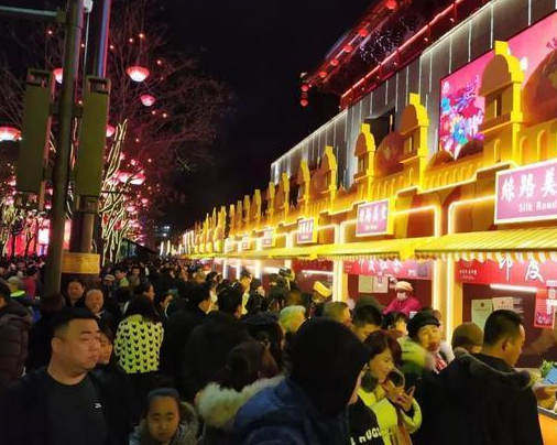 美食街哪家在用包子餃子一體機(jī) 美食街哪家在用包子餃子一體機(jī)